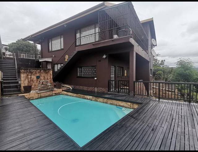 6 BEDROOM HOUSE FOR SALE IN RESERVOIR HILLS